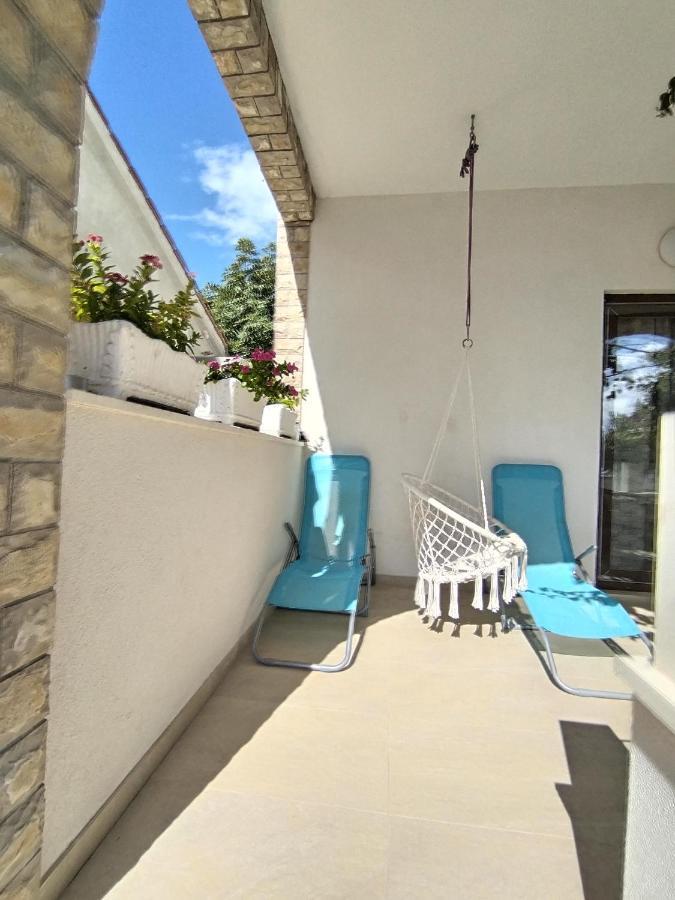 Apartmani Ana فير المظهر الخارجي الصورة